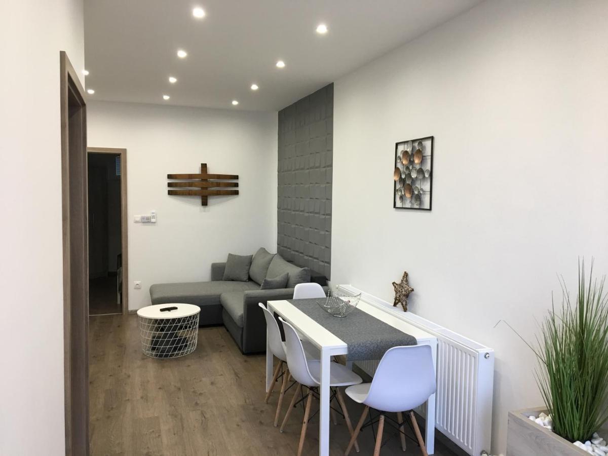 Foter Apartman Ii. Villány Екстериор снимка